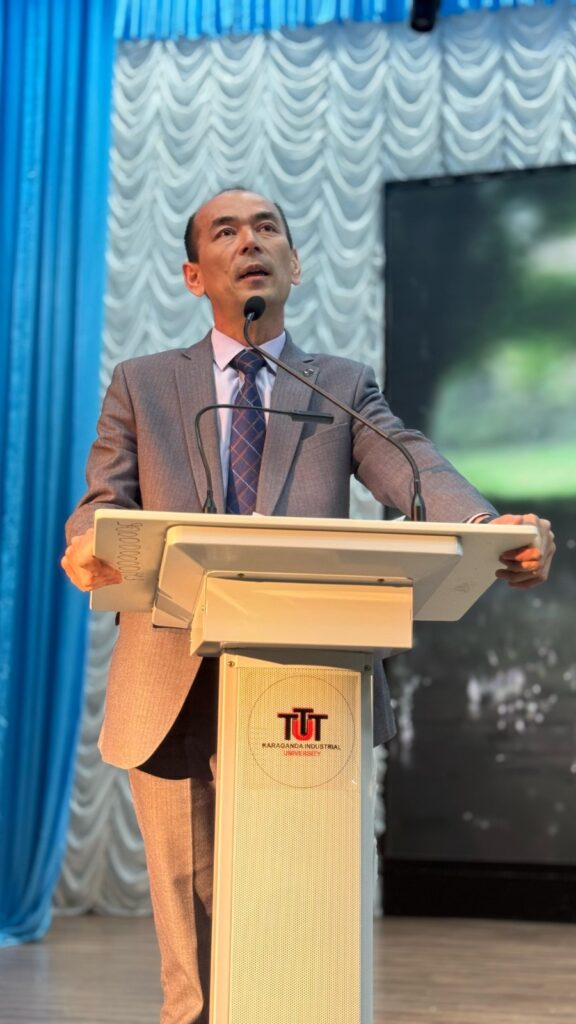 ҚАРИУ-ДА 8 НАУРЫЗҒА АРНАЛҒАН МЕРЕКЕЛІК КОНЦЕРТ ӨТТІ.