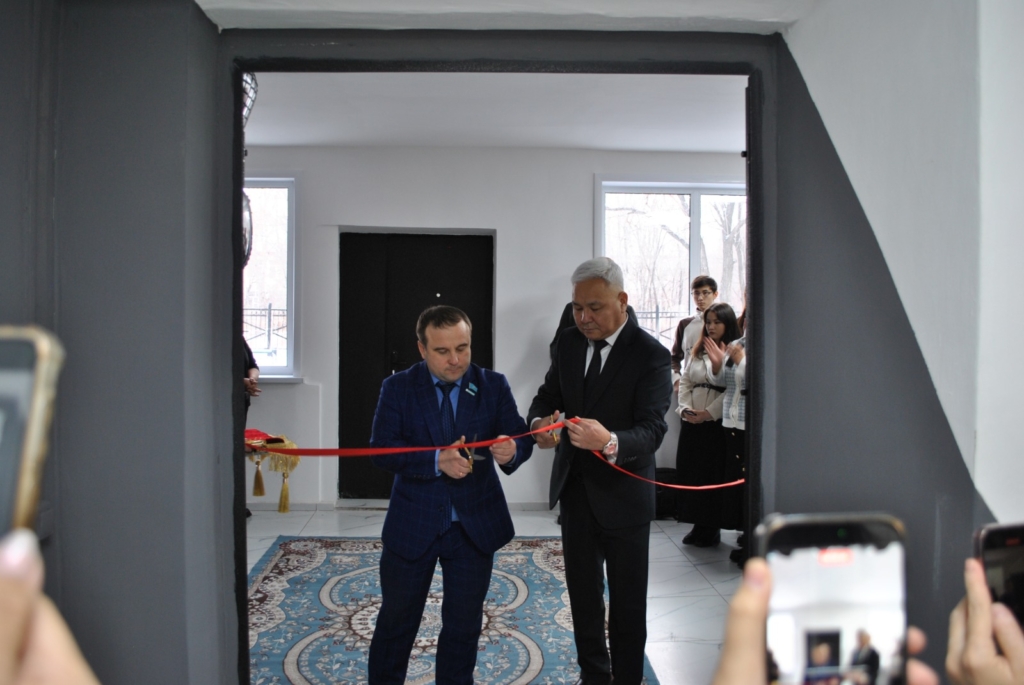 ЖАҢАРТЫЛҒАН КОРПУС КОЛЛЕДЖ СТУДЕНТТЕРІНЕ ЕСІГІН АЙҚАРА АШТЫ